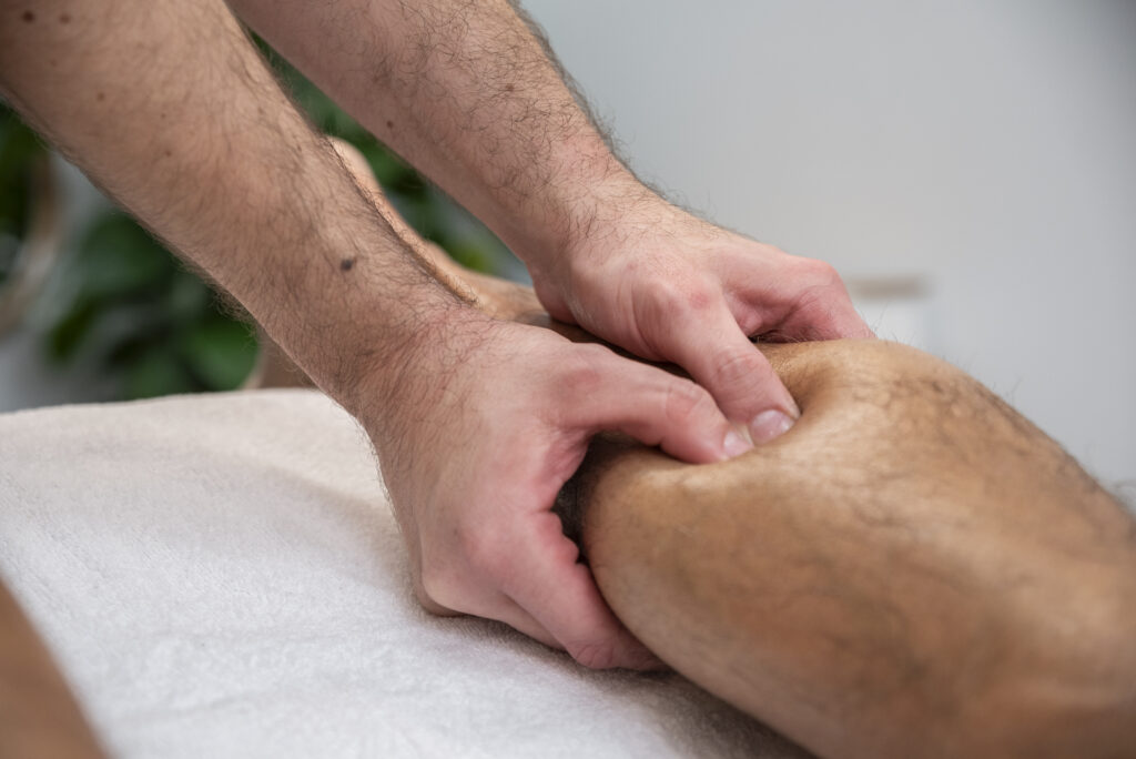 Tratamiento de fisioterapia deportiva para lesiones en Tres Cantos